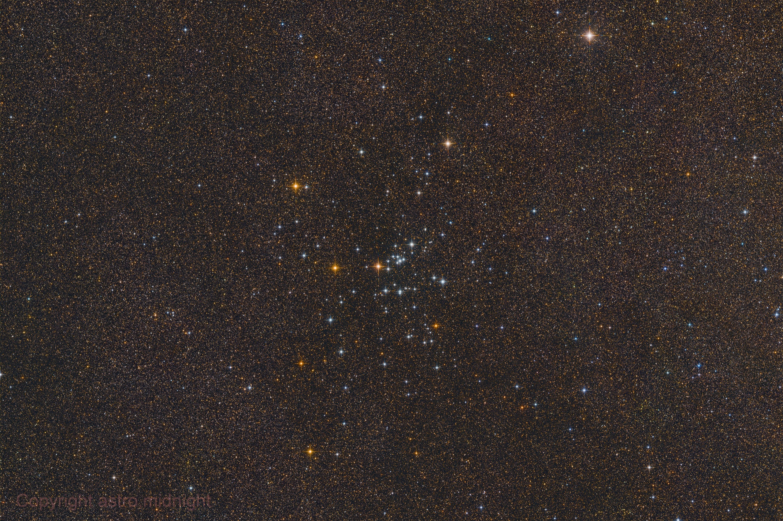 M25 num mar de estrelas douradas